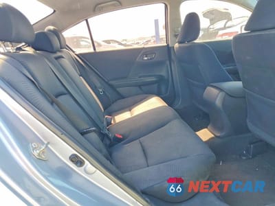 Zdjęcie 10 z 12 samochodu: 2017 HONDA ACCORD LX VIN:1HGCR2F31HA012018 - miniatura