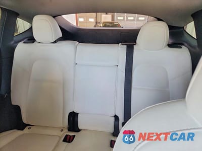 Zdjęcie 10 z 13 samochodu: 2021 TESLA MODEL Y VIN:5YJYGDEE5MF187544 - miniatura