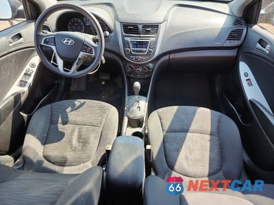 Zdjęcie 8 z 12 samochodu: 2016 HYUNDAI ACCENT SE VIN:KMHCT5AE2GU276125 - miniatura