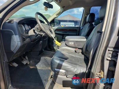 Zdjęcie 7 z 12 samochodu: 2002 DODGE RAM 1500 VIN:1D7HU18Z42J252062 - miniatura