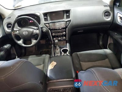 Zdjęcie 8 z 13 samochodu: 2019 NISSAN PATHFINDER SV VIN:5N1DR2MM8KC596083 - miniatura