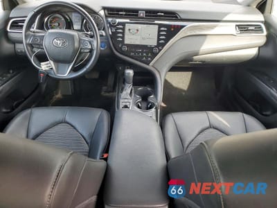 Zdjęcie 8 z 12 samochodu: 2018 TOYOTA CAMRY HYBRID SE VIN:4T1B21HK7JU003823 - miniatura
