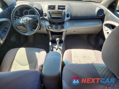 Zdjęcie 8 z 12 samochodu: 2007 TOYOTA RAV4 BASE VIN:JTMBD33V475082897 - miniatura