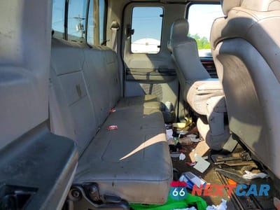 Zdjęcie 10 z 12 samochodu: 2006 FORD F350 SRW SUPER DUTY VIN:1FTWX31YX6EC45251 - miniatura