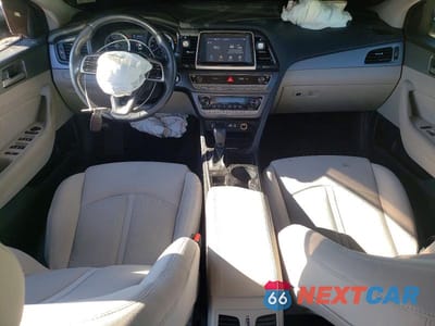 Zdjęcie 8 z 12 samochodu: 2018 HYUNDAI SONATA SEL+ VIN:5NPE34AF6JH712900 - miniatura