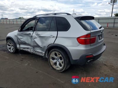 Drugie zdjęcie samochodu z przodu: 2008 BMW X5 4.8I VIN:5UXFE835X8L163863 - miniatura