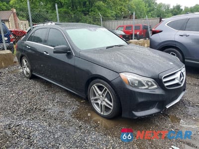 Czwarte zdjęcie samochodu z boku: 2016 MERCEDES-BENZ E 350 4MATIC VIN:WDDHF8JB1GB220963 - miniatura