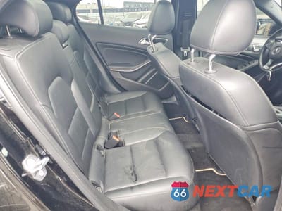 Zdjęcie 11 z 13 samochodu: 2019 MERCEDES-BENZ GLA 250 VIN:WDCTG4EB4KJ602613 - miniatura