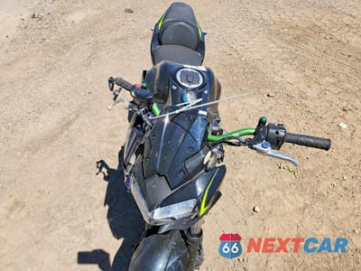Piąte zdjęcie samochodu w środku: 2022 KAWASAKI ER650 L VIN:ML5EREL16NDA49925 - miniatura