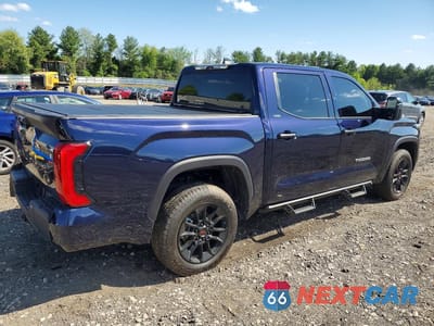 Trzecie zdjęcie samochodu z tyłu: 2026 TOYOTA TUNDRA SR5 VIN:5TFLA5DB7TX363894 - miniatura