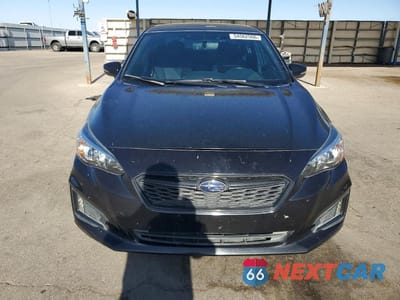 Piąte zdjęcie samochodu w środku: 2017 SUBARU IMPREZA SPORT VIN:4S3GKAL60H3601031 - miniatura