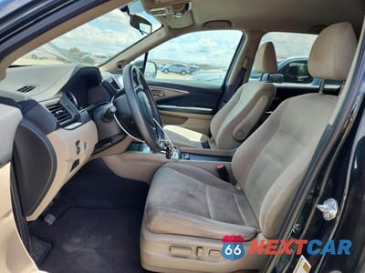 Zdjęcie 7 z 13 samochodu: 2016 HONDA PILOT EX VIN:5FNYF5H38GB002345 - miniatura