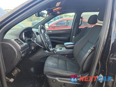 Zdjęcie 7 z 13 samochodu: 2019 JEEP GRAND CHEROKEE LAREDO VIN:1C4RJFAG4KC810784 - miniatura