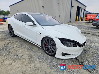 Czwarte zdjęcie samochodu z boku: 2020 TESLA MODEL S VIN:5YJSA1E48LF412339 - miniatura