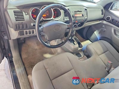 Zdjęcie 8 z 12 samochodu: 2008 TOYOTA TACOMA BASE VIN:5TENX22N08Z569738 - miniatura