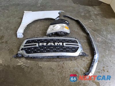 Zdjęcie 12 z 13 samochodu: 2024 RAM 1500 BIG HORN VIN:1C6RREBG0RN140271 - miniatura