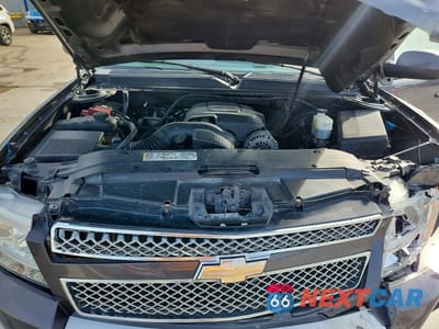Zdjęcie 12 z 13 samochodu: 2010 CHEVROLET SUBURBAN K1500 LT VIN:1GNUKJE32AR223178 - miniatura