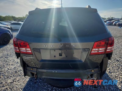 Zdjęcie 6 z 14 samochodu: 2020 DODGE JOURNEY SE VIN:3C4PDCABXLT232228 - miniatura