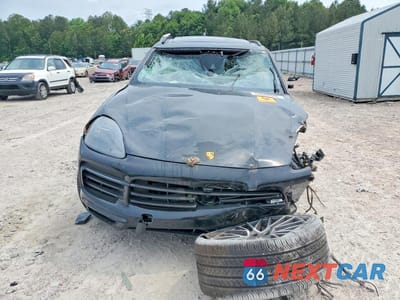 Piąte zdjęcie samochodu w środku: 2023 PORSCHE CAYENNE BASE VIN:WP1AA2AY8PDA04557 - miniatura