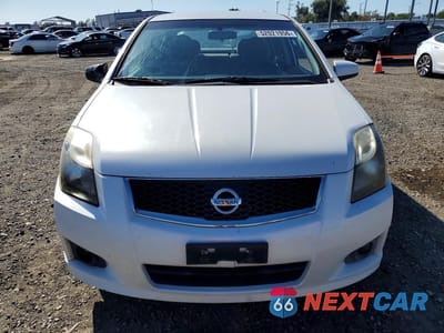 Piąte zdjęcie samochodu w środku: 2012 NISSAN SENTRA 2.0 VIN:3N1AB6AP8CL745134 - miniatura