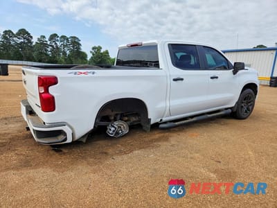 Trzecie zdjęcie samochodu z tyłu: 2026 CHEVROLET SILVERADO K1500 CUSTOM VIN:1GCPKBEK9TZ221580 - miniatura
