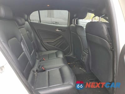 Zdjęcie 10 z 12 samochodu: 2015 MERCEDES-BENZ GLA 250 4MATIC VIN:WDCTG4GB2FJ080468 - miniatura