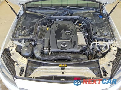Zdjęcie 11 z 12 samochodu: 2016 MERCEDES-BENZ C 300 VIN:55SWF4JBXGU173017 - miniatura