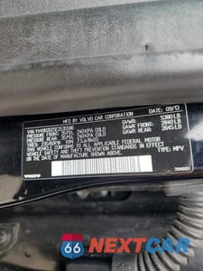 Zdjęcie 14 z 14 samochodu: 2014 VOLVO XC60 T6 VIN:YV4902DZ5E2535586 - miniatura