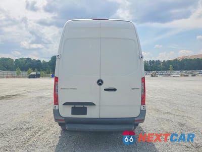 Zdjęcie 6 z 13 samochodu: 2022 MERCEDES BENZ SPRINTER 2500 VIN:W1Y4EBHY5NT081698 - miniatura