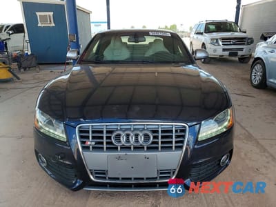 Piąte zdjęcie samochodu w środku: 2009 AUDI S5 QUATTRO VIN:WAURV78T39A004032 - miniatura