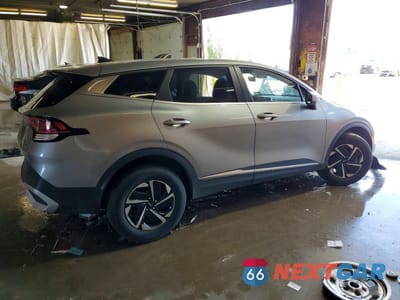 Trzecie zdjęcie samochodu z tyłu: 2023 KIA SPORTAGE LX VIN:KNDPUCAG1P7052075 - miniatura