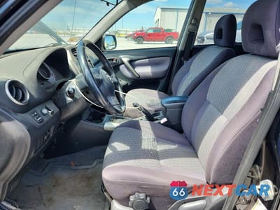 Zdjęcie 7 z 13 samochodu: 2004 TOYOTA RAV4 BASE VIN:JTEGD20V240004899 - miniatura