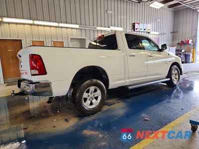 Trzecie zdjęcie samochodu z tyłu: 2019 RAM 1500 CLASSIC SLT VIN:1C6RR6GT7KS668330 - miniatura
