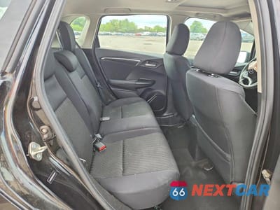 Zdjęcie 10 z 13 samochodu: 2020 HONDA FIT EX VIN:3HGGK5H84LM722218 - miniatura
