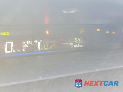 Zdjęcie 9 z 12 samochodu: 2013 TOYOTA PRIUS V THREE VIN:JTDZN3EU1D3197433 - miniatura