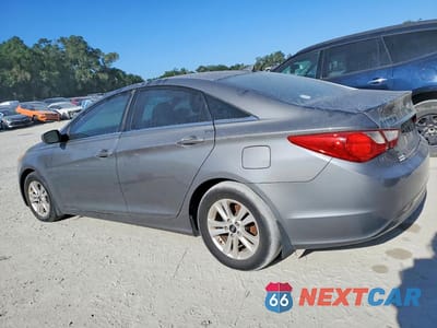 Drugie zdjęcie samochodu z przodu: 2013 HYUNDAI SONATA GLS VIN:5NPEB4AC7DH651876 - miniatura