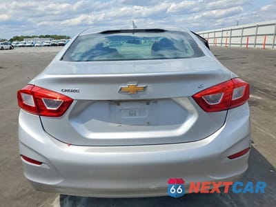 Zdjęcie 6 z 12 samochodu: 2017 CHEVROLET CRUZE LT VIN:1G1BE5SMXH7229434 - miniatura
