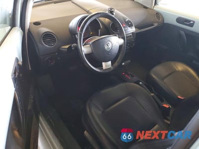 Zdjęcie 8 z 12 samochodu: 2010 VOLKSWAGEN NEW BEETLE VIN:3VWRG3AG3AM036485 - miniatura