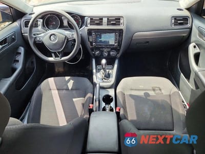 Zdjęcie 8 z 12 samochodu: 2015 VOLKSWAGEN JETTA TDI VIN:3VWLA7AJ7FM328335 - miniatura