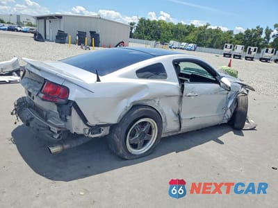 Trzecie zdjęcie samochodu z tyłu: 2012 FORD MUSTANG GT VIN:1ZVBP8CF3C5284215 - miniatura