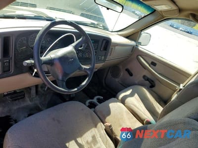 Zdjęcie 8 z 12 samochodu: 2001 CHEVROLET SILVERADO K1500 VIN:1GCEK14VX1E241015 - miniatura