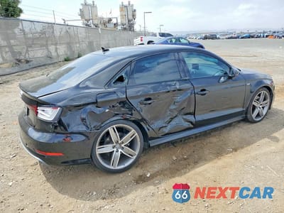 Trzecie zdjęcie samochodu z tyłu: 2016 AUDI A3 VIN:WAUA7GFFXG1117235 - miniatura