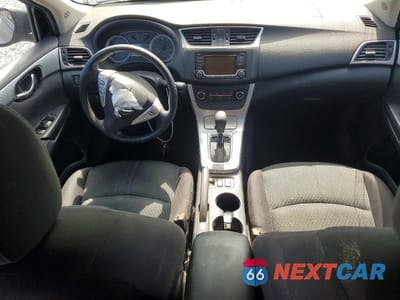 Zdjęcie 8 z 12 samochodu: 2015 NISSAN SENTRA SR VIN:3N1AB7AP1FY285599 - miniatura