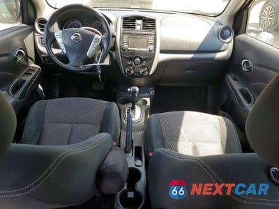 Zdjęcie 8 z 12 samochodu: 2017 NISSAN VERSA 1.6 S VIN:3N1CN7AP7HL893157 - miniatura