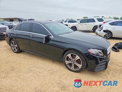 Czwarte zdjęcie samochodu z boku: 2018 MERCEDES-BENZ E 300 VIN:WDDZF4JB0JA374140 - miniatura