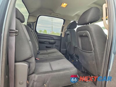 Zdjęcie 10 z 12 samochodu: 2010 CHEVROLET SILVERADO K1500 LT VIN:3GCRKSE34AG155373 - miniatura