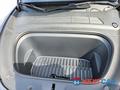 Zdjęcie 11 z 12 samochodu: 2022 TESLA MODEL Y VIN:7SAYGDEE9NF569774 - miniatura