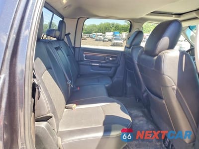 Zdjęcie 10 z 12 samochodu: 2016 RAM 3500 LARAMIE VIN:3C63RRJLXGG365914 - miniatura