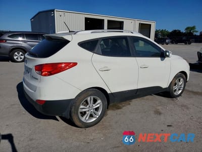 Trzecie zdjęcie samochodu z tyłu: 2013 HYUNDAI TUCSON GLS VIN:KM8JU3AC4DU656389 - miniatura