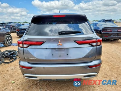 Zdjęcie 6 z 14 samochodu: 2023 MITSUBISHI OUTLANDER SE VIN:JA4J3UA85PZ057396 - miniatura